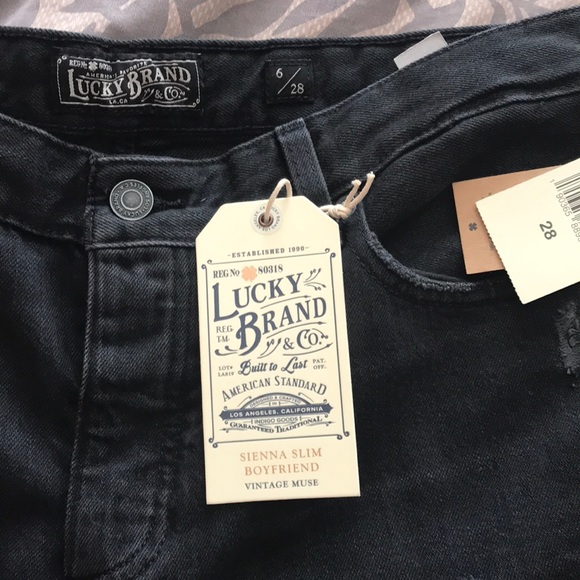 Lucky Brand Sienna Slim Boyfriend Jean - Picture 4 of 6